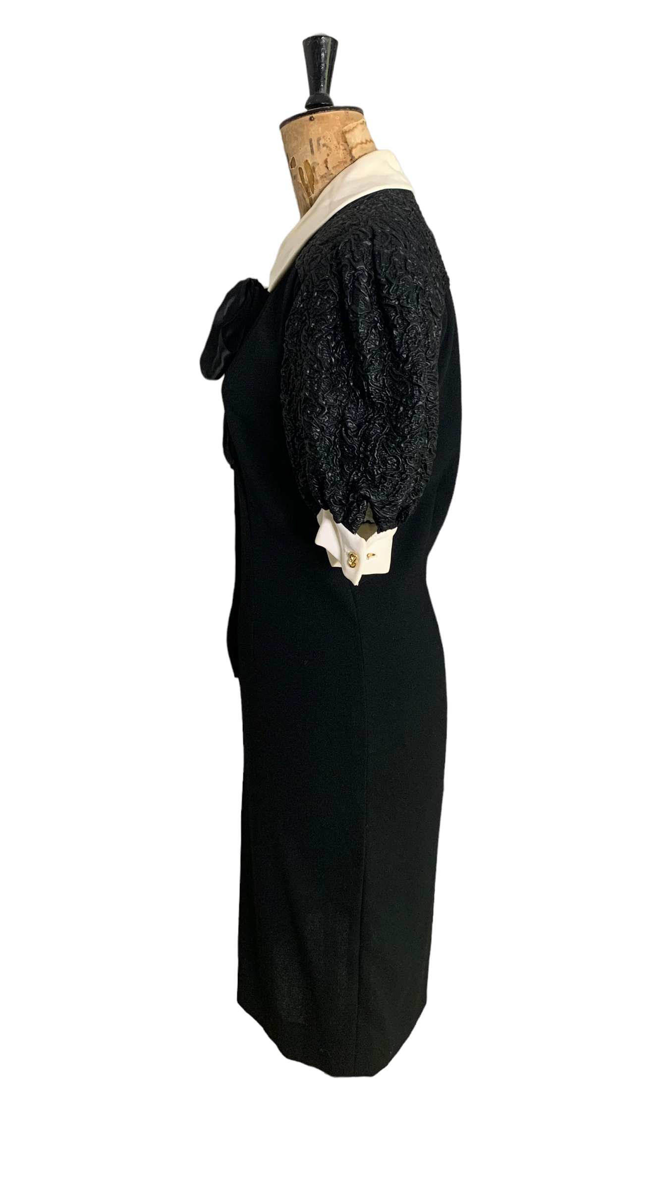 80s Vintage Black and Cream Italian Wool Dress Size UK 12